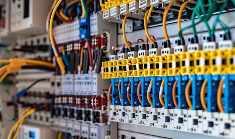 Power Supply - Amiz Technology